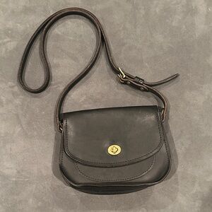 Chic Black Leather Crossbody Bag